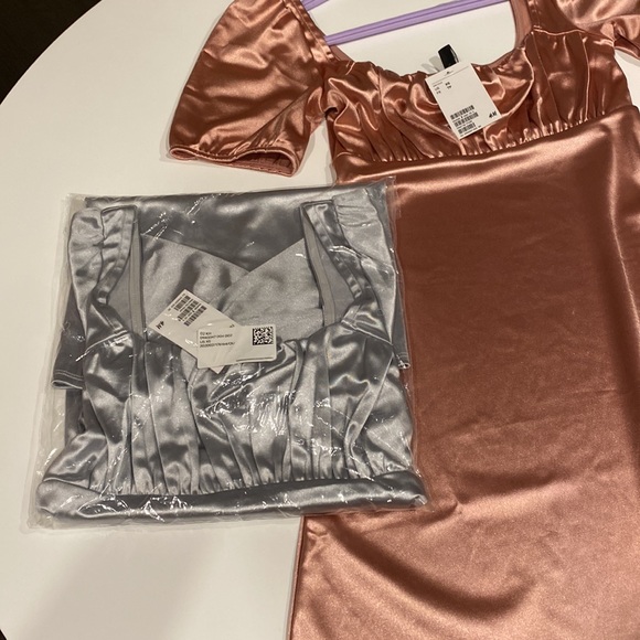 Rose Gold Dress Never Worn have same in silver - Picture 3 of 3